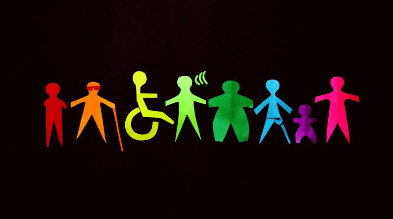 bunte Figuren aus Papier