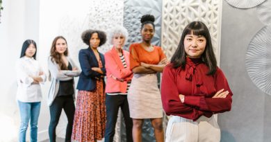 Female Leadership: Stipendien von „Ten More In“